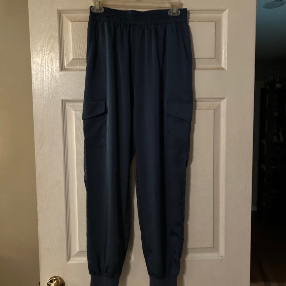 Women’s Jogger Pants hand and side pockets blue  size small umgree USA size Sm